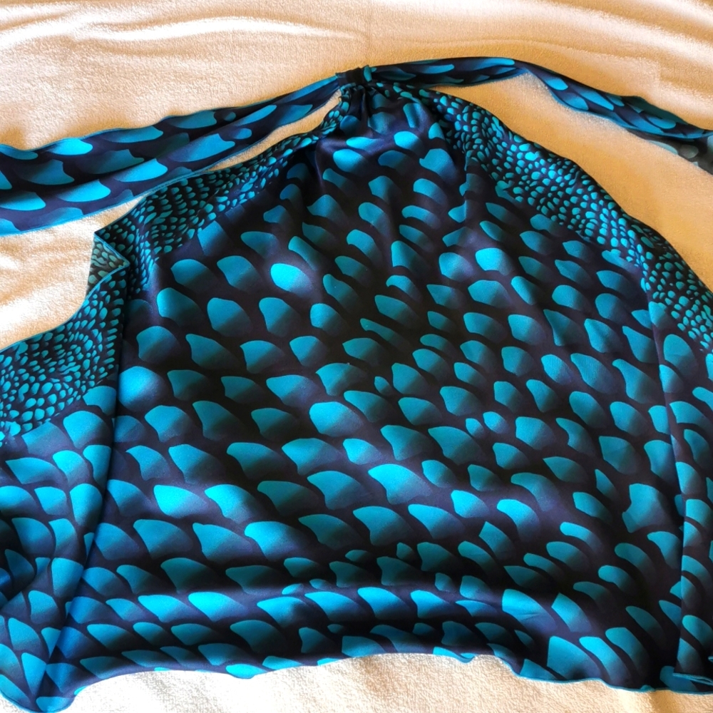 Halterneck Silk top
